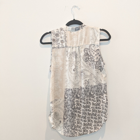 New York & company neutral wrap blouse small - Picture 2 of 6